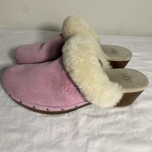 UGG Faux Fur Kalie Pink Shearling Wood Clogs Slides  Mules Women’s Sz 5 chunky